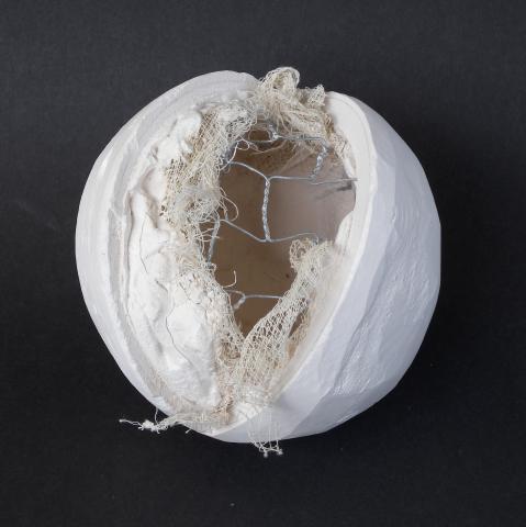 44 - Plaster sphere | process.arts
